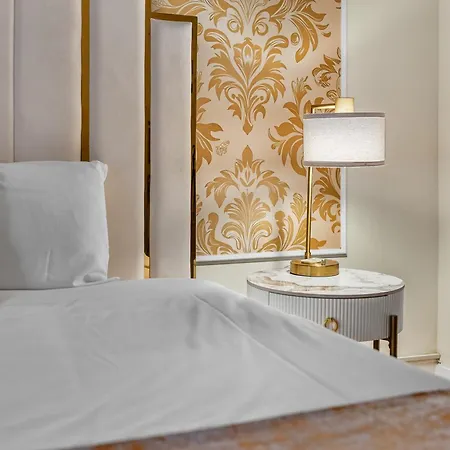 Hotel Charles-Alexandre - Par Aneyro-3